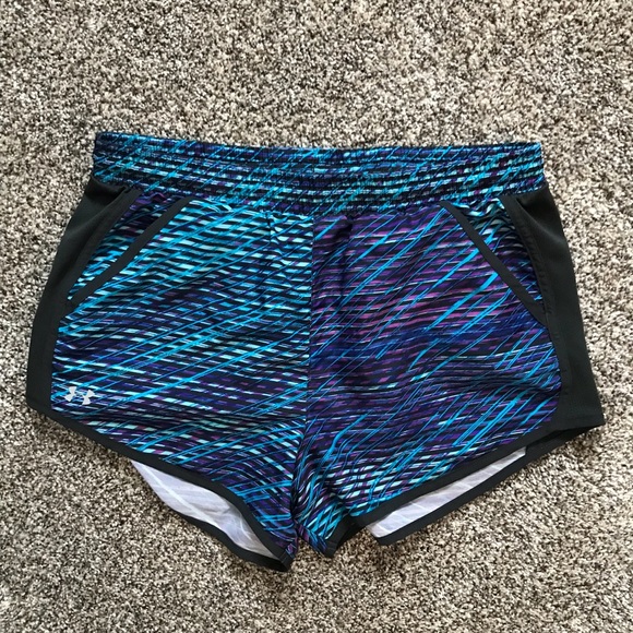 Under Armour Pants - Blue / purple patterned Under Armour shorts